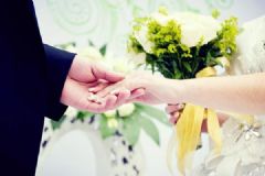 戀愛4年，準婆婆嫌她面相不喜慶反對結婚[多圖]