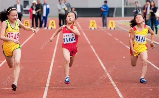 中學生運動會紀錄40年未破，為什么現在學生體質越來越差？(1)