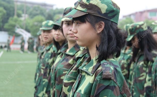 17歲軍訓(xùn)曬黑了能白回來嗎？17歲軍訓(xùn)曬黑了多久白回來？(3)