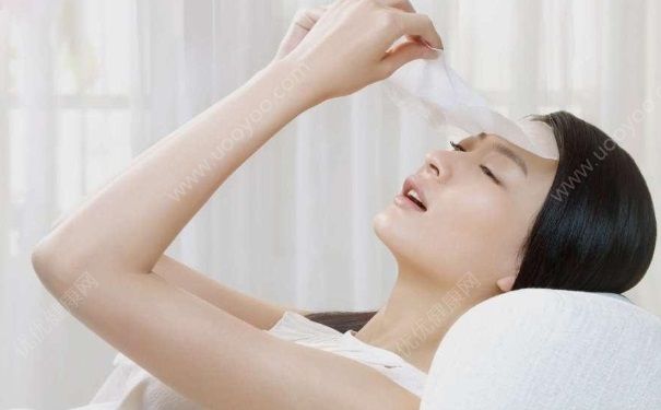 睡眠面膜可以當面霜用嗎？睡眠面膜當面霜使用能行嗎？(1)