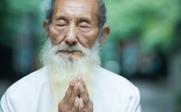 男人留胡子好不好？男人留胡子有什么好處？(1)