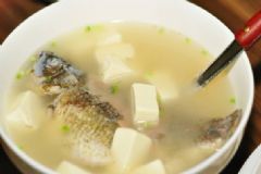 鯽魚豆腐湯如何做？鯽魚豆腐湯的做法是什么？[圖]