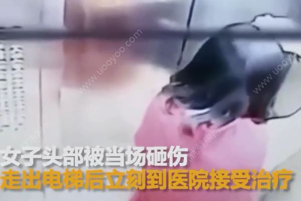 電梯吊頂突然墜落，女子慘被砸破頭，乘坐電梯注意事項(2)