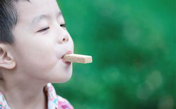 分娩時如何配合醫生？分娩姿勢的配合技巧(1)