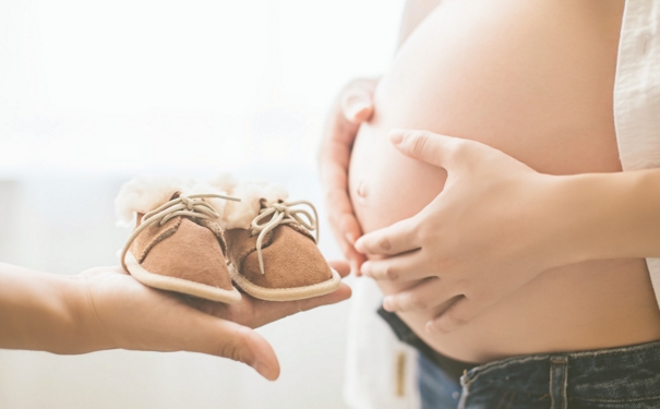 孕婦便秘該怎么辦？怎么用蜂蜜解決孕婦便秘？(1)