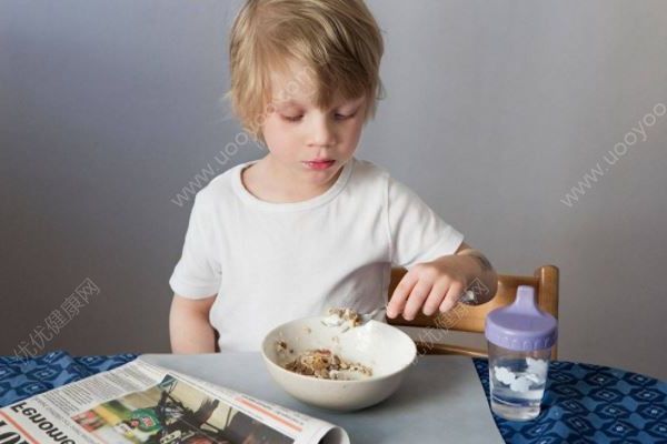 寶寶食物過敏是什么原因？寶寶食物過敏該怎么辦？(1)