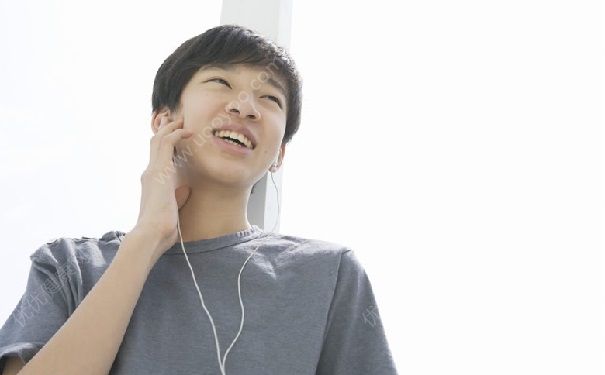 19歲男生的標(biāo)準(zhǔn)身高體重是多少？19歲男生正常身高體重是多少？(2)