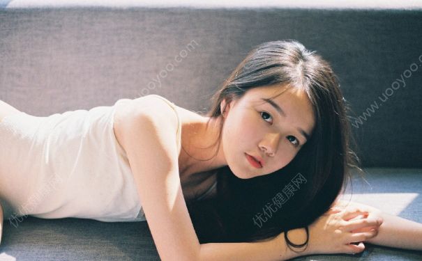 14歲女孩白帶發(fā)黃正常嗎？14歲女生白帶黃怎么辦？(4)