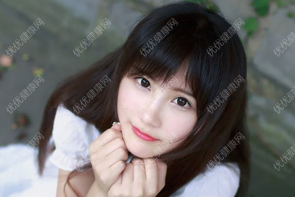 青春期女生白帶異常是怎么回事？青春期女生白帶異常怎么辦？(4)