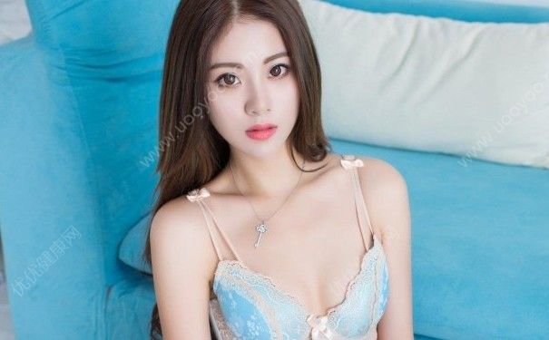 17歲乳房脹痛是怎么回事？17歲女生胸部疼痛怎么辦？(4)