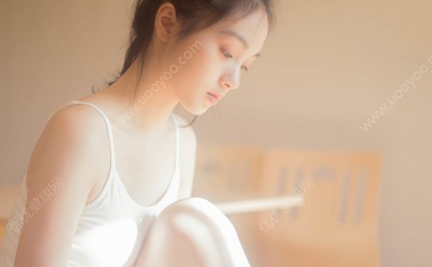 16歲女生胸很平還會發育嗎？16歲女生平胸怎么辦？(3)