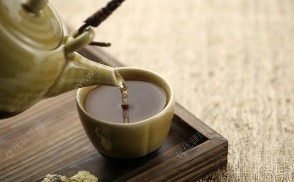 咳嗽喝什么茶？喝什么茶治咳嗽？(1)