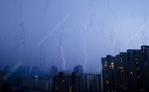 雷雨天氣能玩手機嗎？雷雨天氣能玩電腦嗎？(2)