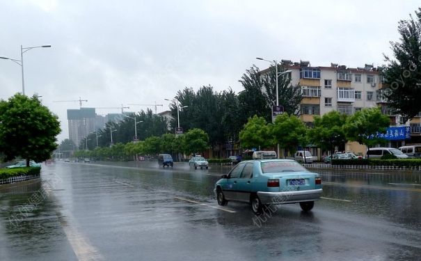 下雨天打雷能玩手機嗎？有閃電能玩手機嗎？(3)