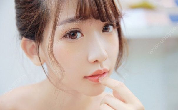 內(nèi)向女生怎么變外向？內(nèi)向女生如何變得外向？(1)