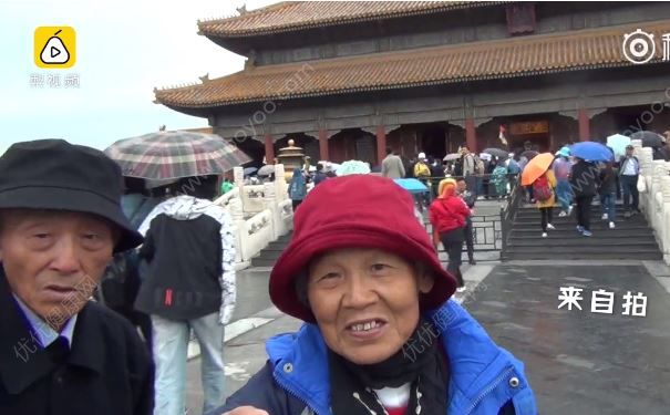 80歲金婚老人重度蜜月，全程自拍秀恩愛，晚年該怎樣享受生活？(2)