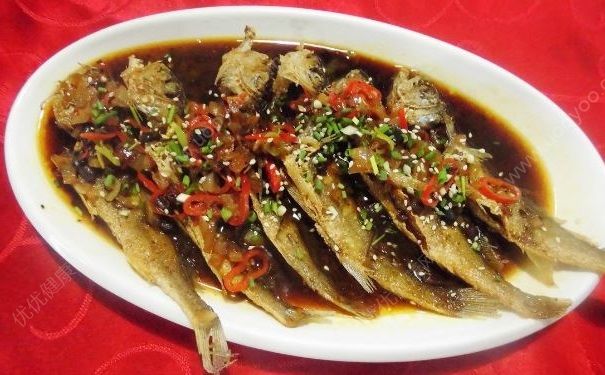 深圳小黃魚兩條4628元，吃小黃魚有什么好處？(3)