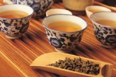 烏龍茶適合什么季節(jié)喝？烏龍茶秋季喝好嗎？[多圖]