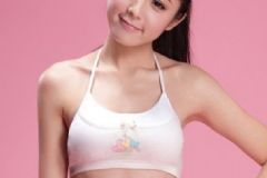 16歲女孩的乳房發育的怎么樣？16歲女生的胸是什么樣的？[圖]