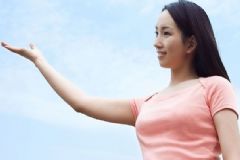 女性生理期吃什么排毒？女人吃什么排毒養(yǎng)顏？[圖]