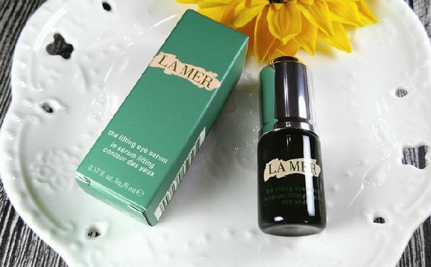 lamer海藍(lán)之謎眼部精華露怎么用？海藍(lán)之謎眼部精華露用法(1)