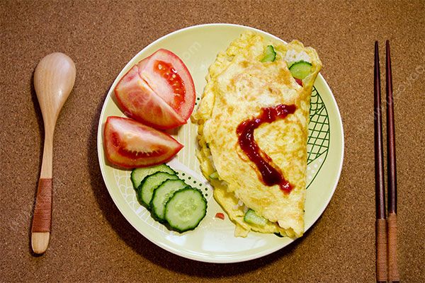 韓式蛋包飯怎么做？韓國蛋包飯的正宗做法(1)