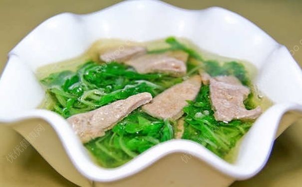 眼部護(hù)理的妙招有哪些？養(yǎng)眼明目吃哪些食物好？(1)