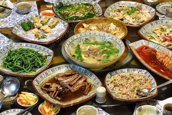 喉嚨痛吃什么好？適合喉嚨痛吃的6種食物(1)